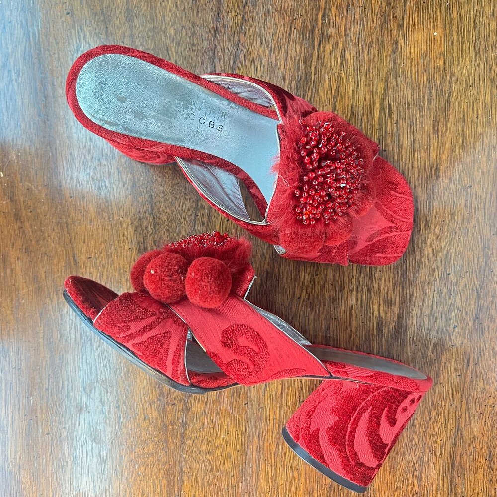 MARC JACOBS RED VELVET DAMASK MULES | 37 EU / 7 US